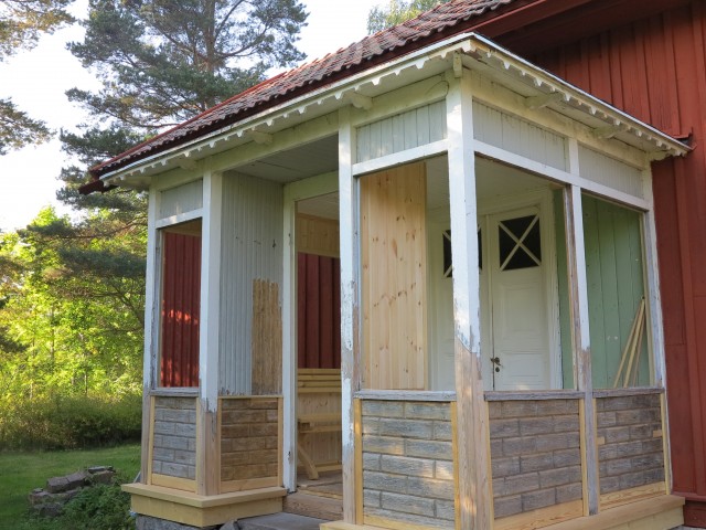 Renovering av stolpar, panel, dörrar och fönster